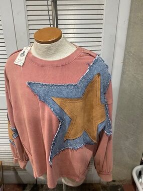 Easel Women’s Shirt Size M but fits up to 2x